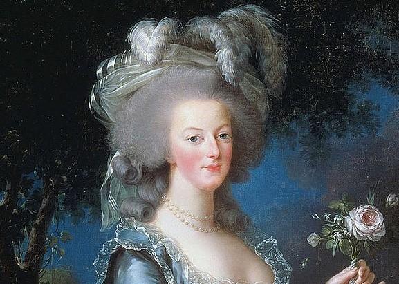 マリー・アントワネット｜フランス革命に散った悲劇の王妃は、贅沢三昧で無知だったのか？