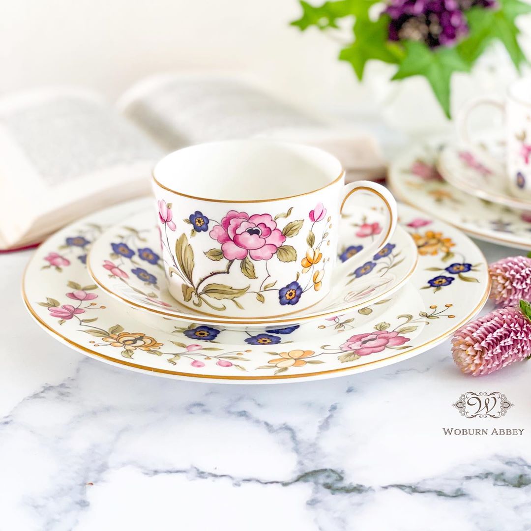 美品 アンティーク イギリス製 食器 コールポート ティーカップ＆ソーサー ケーキ皿プレート セット(3) トリオ ピンク 花柄